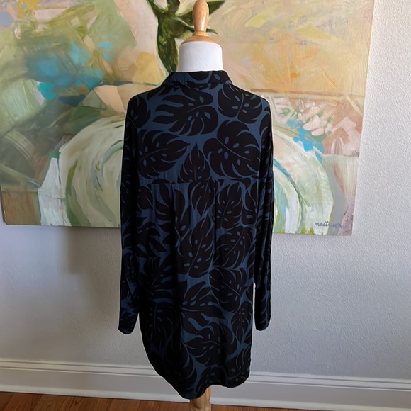 Mikoh Cannes V Neck Tunic or Cover Up size 2 / Medium monstera leaf - Picture 4 of 16